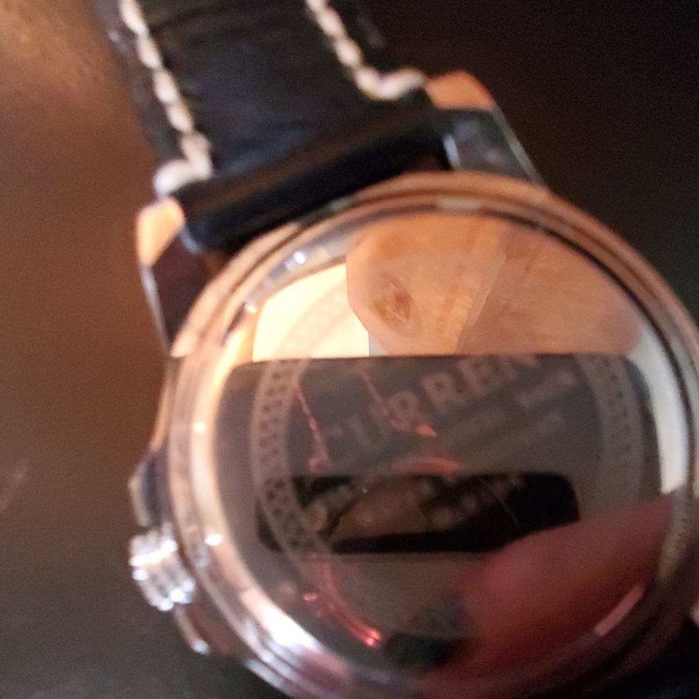 Watch - Picture 4 of 6